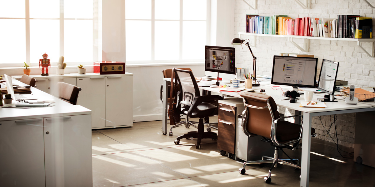 Ask The Desk: Cubicle Makeover - The Well-Appointed Desk